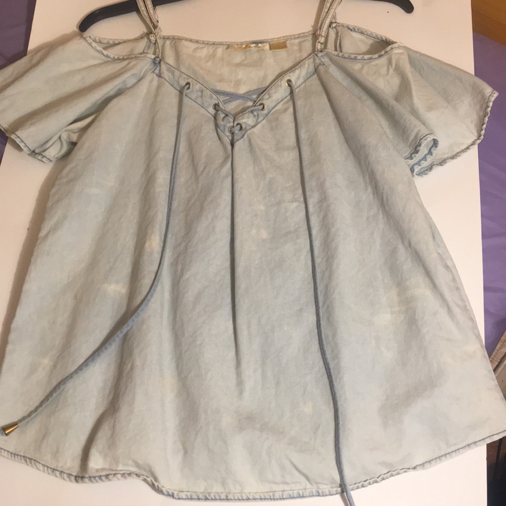 Cute acid too w/ a lace up part